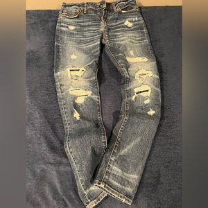 Men’s American eagle blue distressed skinny jeans